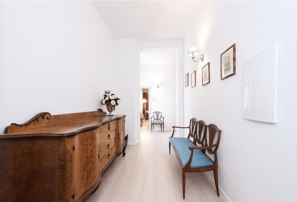 Apartment Dante ฟลอเรนซ์ ภายนอก รูปภาพ